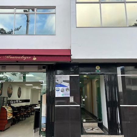 בוגוטה Aparta Hotel Montealegre מראה חיצוני תמונה
